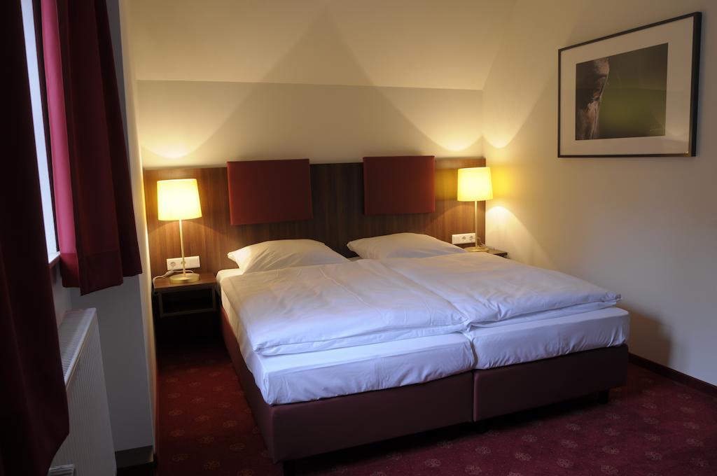 Cavallestro Classic Kitzingen Habitación foto